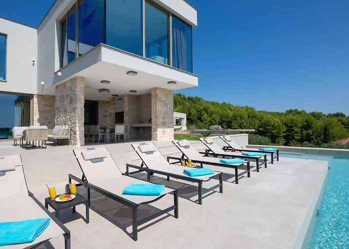 St Christopher Croatia * Podstrana